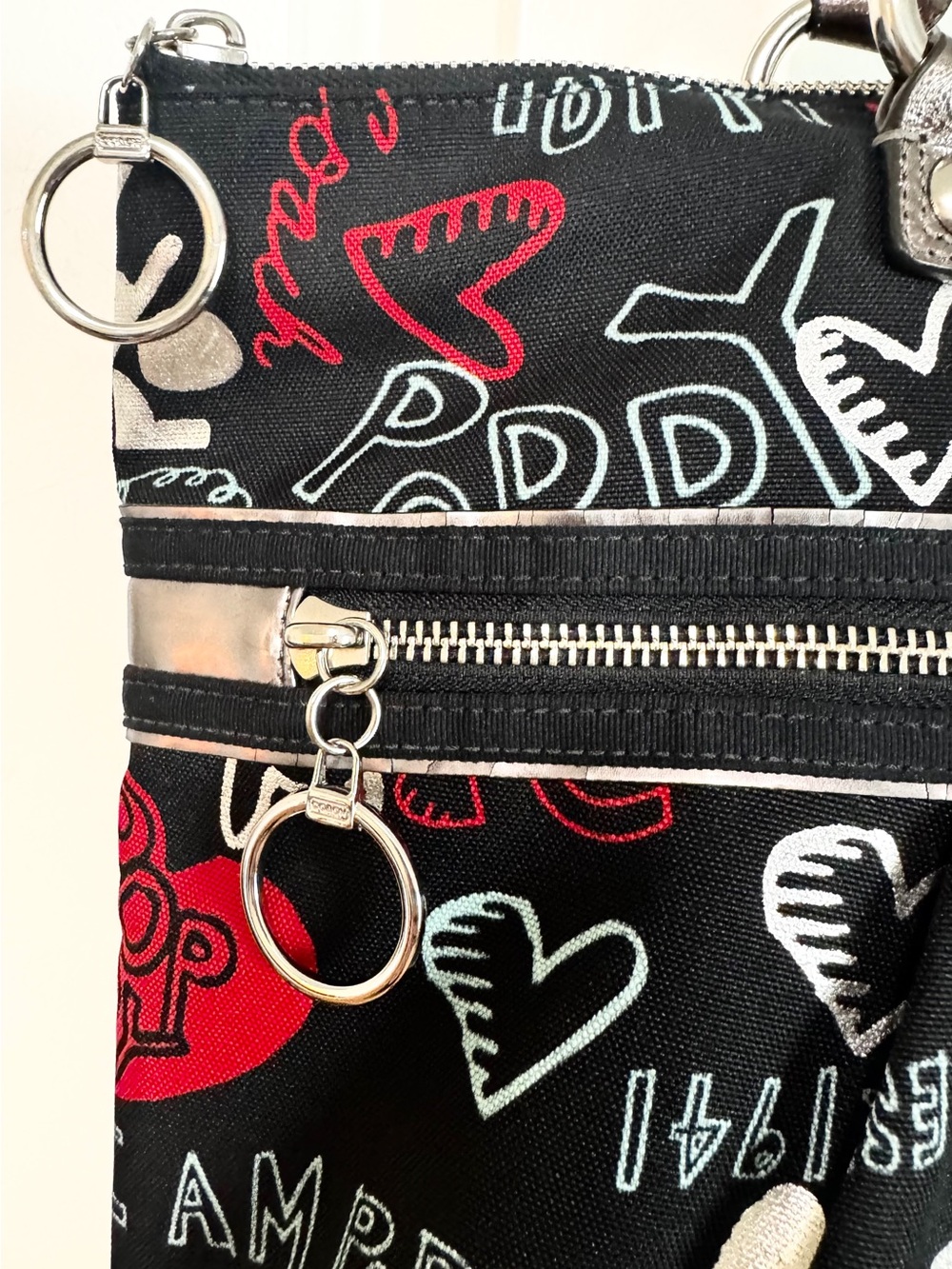Coach Poppy 2010 Graffiti Glam Tote Shoulder Bag Black Red Silver Style 13852 - Picture 9 of 16